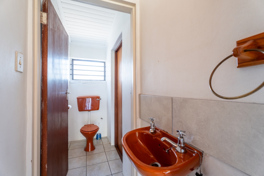 2 Bedroom Property for Sale in Die Wingerd Western Cape